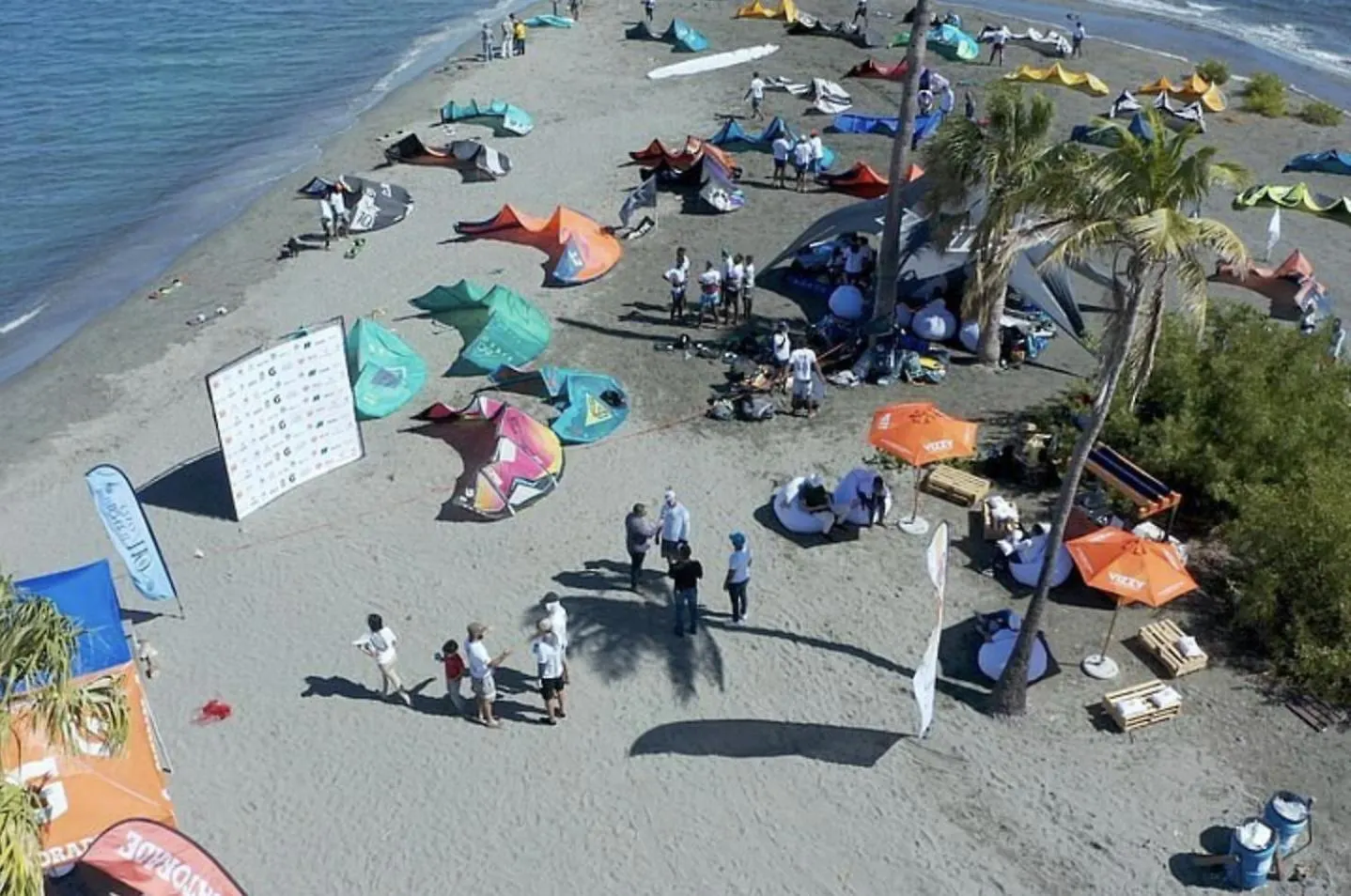 Luxury Beach Villa With Private Pool, Jacuzzi, Beach Club Access With Restaurant & Adventure Nearby Baní Den Dominikanske Republik