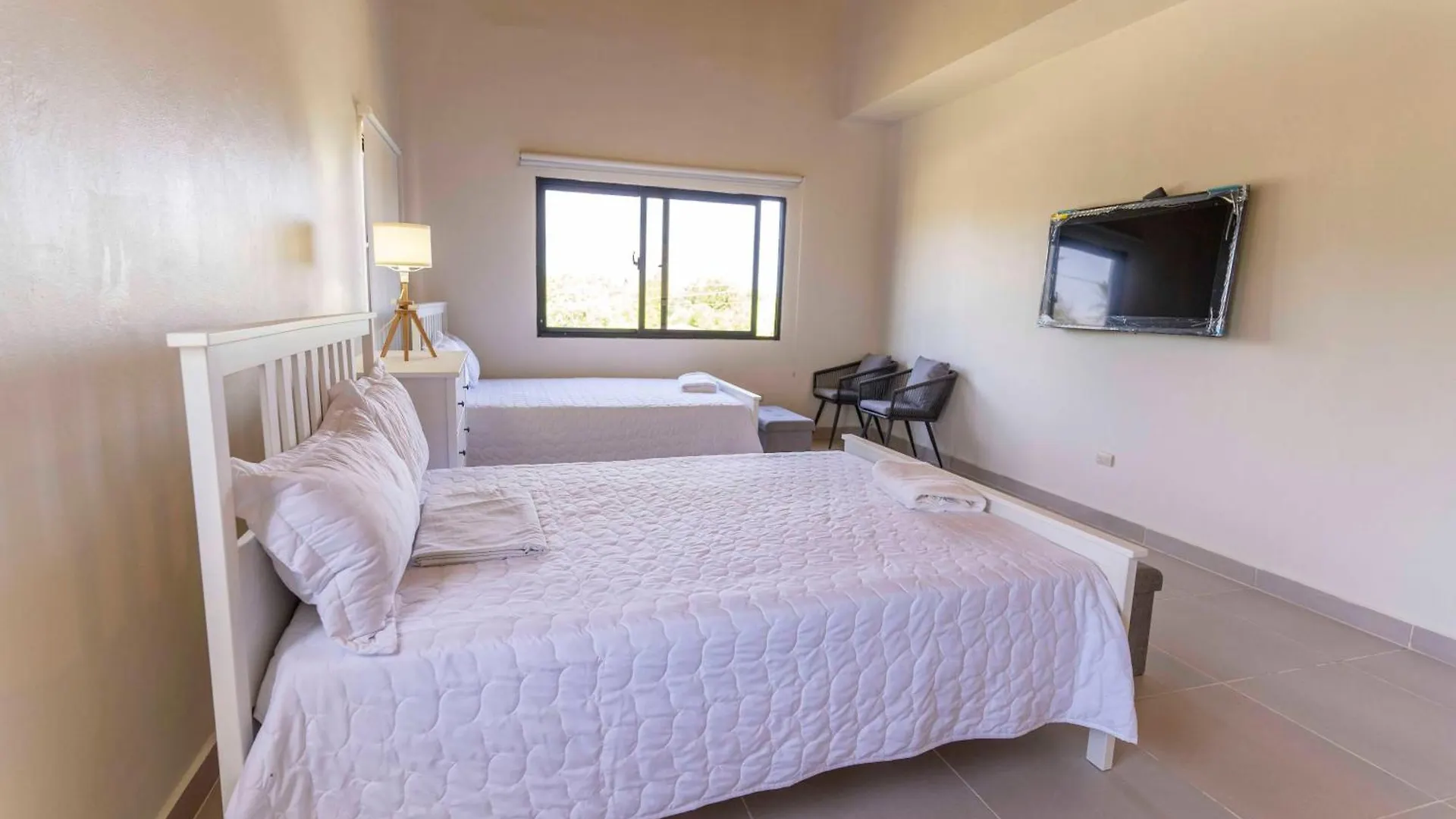 Luxury Beach Villa With Private Pool, Jacuzzi, Beach Club Access With Restaurant & Adventure Nearby Baní 0*,  Den Dominikanske Republik