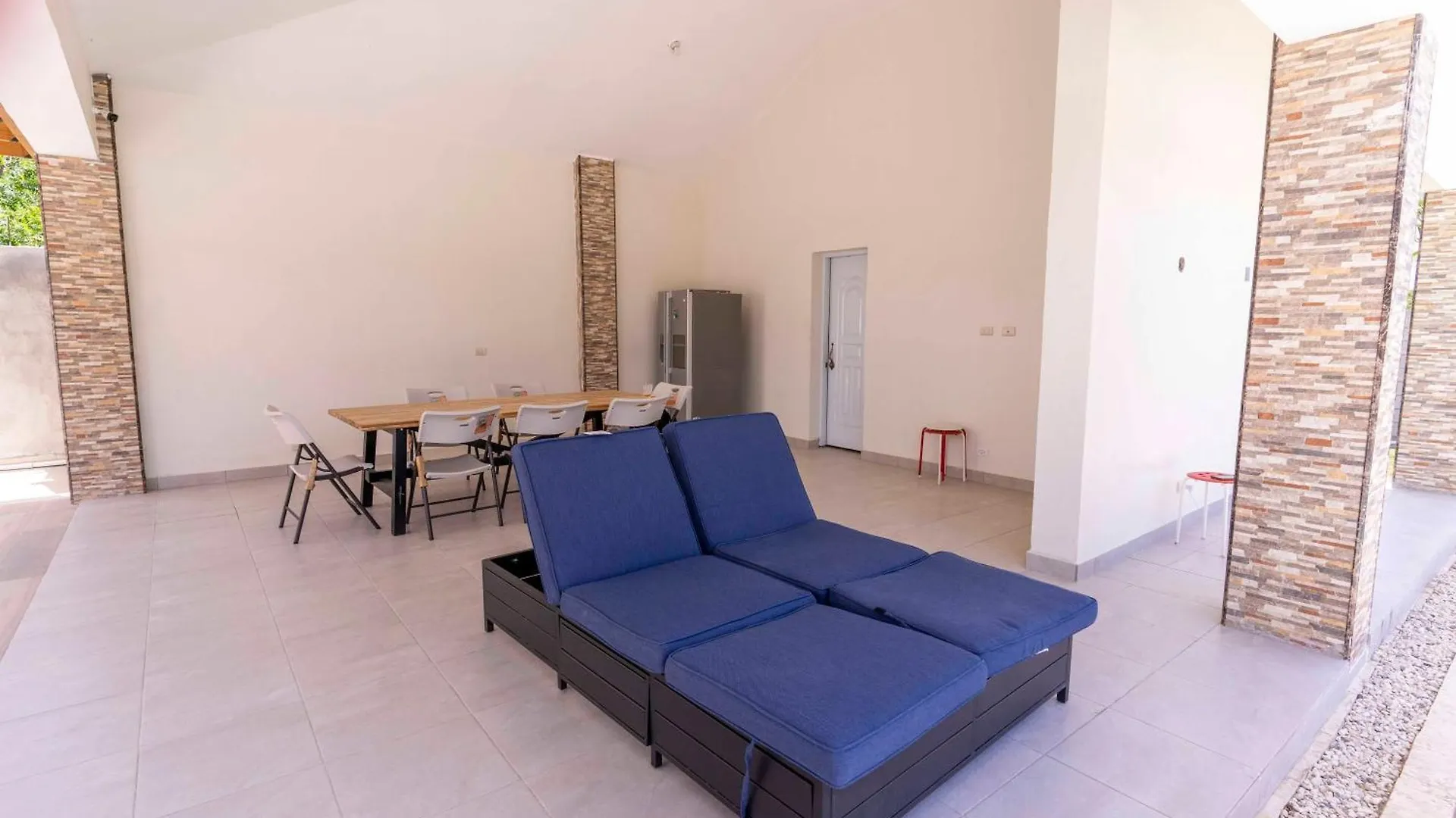 Luxury Beach Villa With Private Pool, Jacuzzi, Beach Club Access With Restaurant & Adventure Nearby Baní